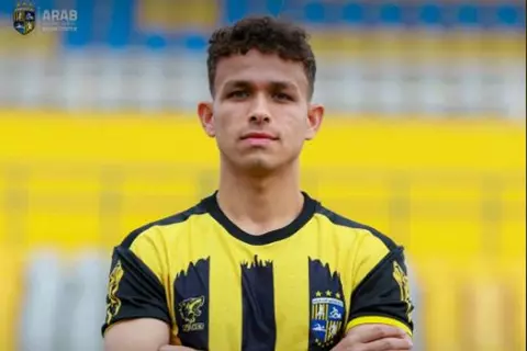 المقاولون العرب يعلن ضم أحمد نادر حواش
